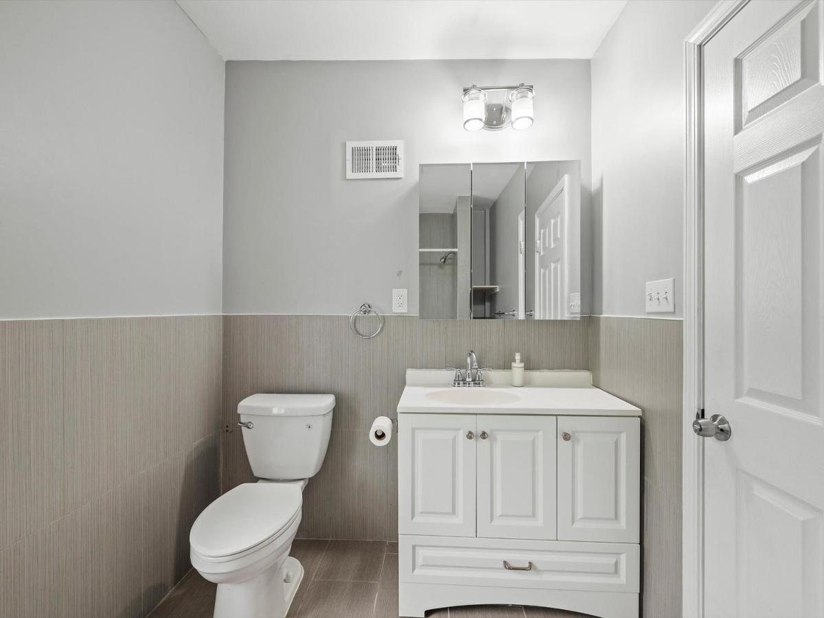 Oakland/University @H Bright And Stylish Private Bedroom With Shared Bathroom Pittsburgh Exterior photo
