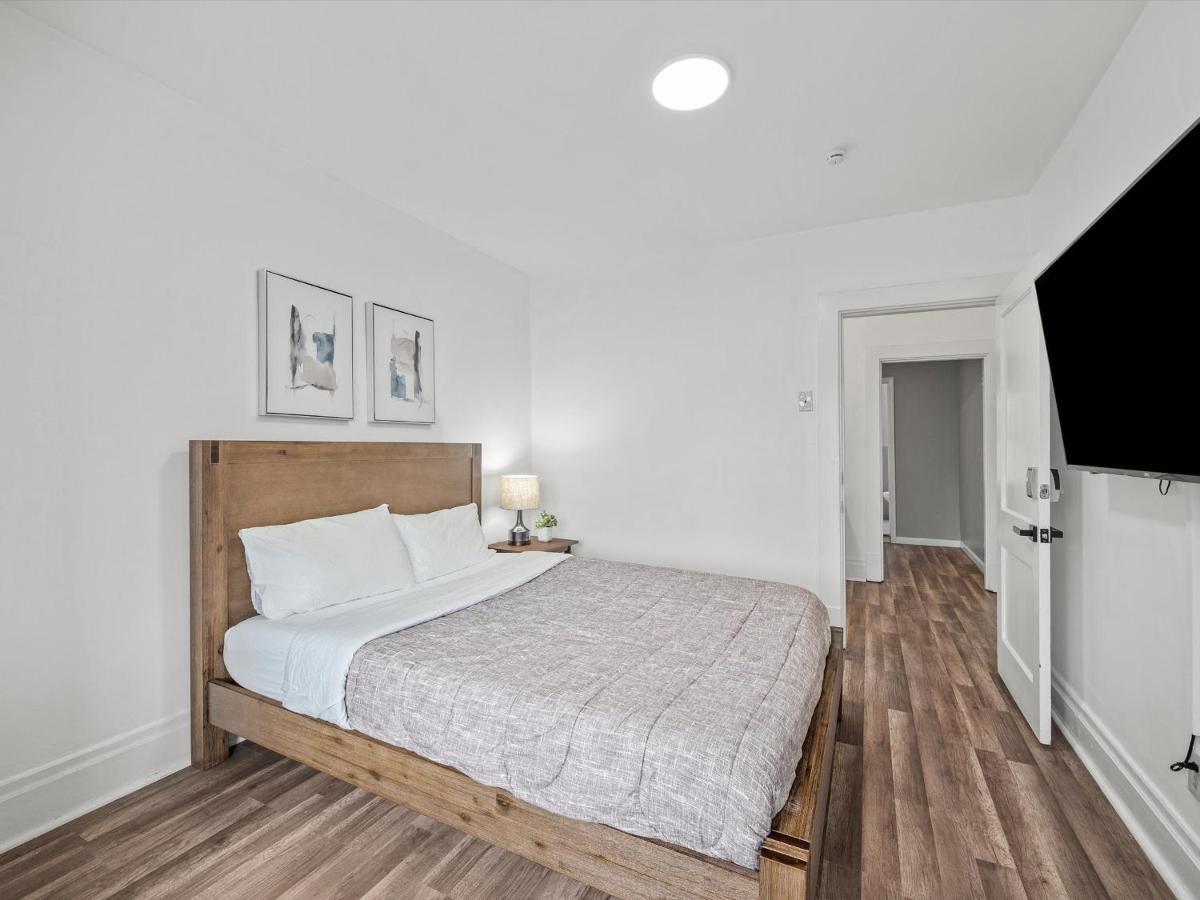 Oakland/University @H Bright And Stylish Private Bedroom With Shared Bathroom Pittsburgh Exterior photo